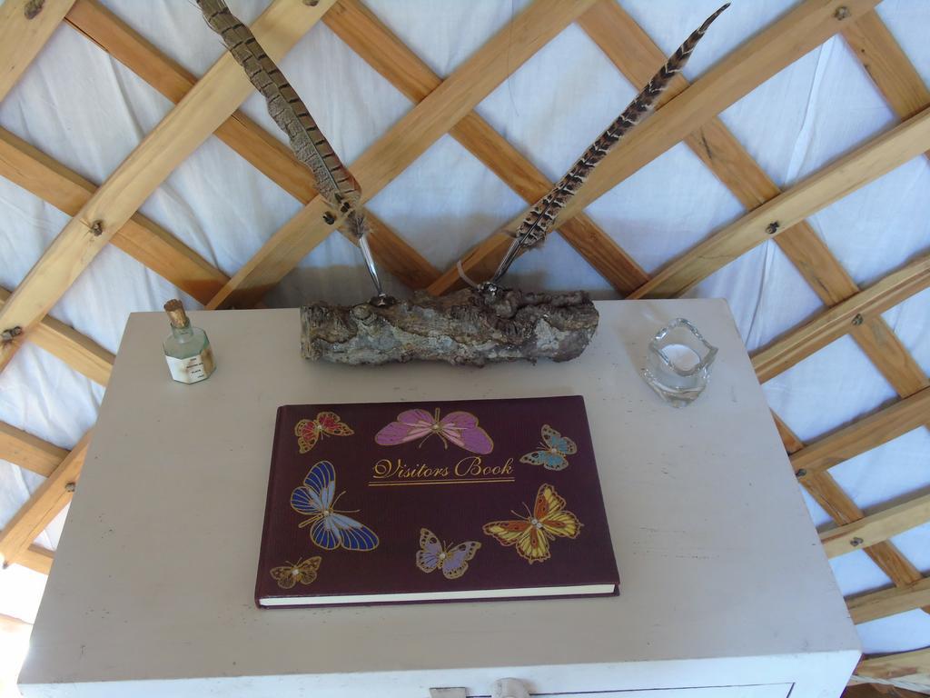 Отель Glamping Abruzzo - The Yurt Catignano Экстерьер фото